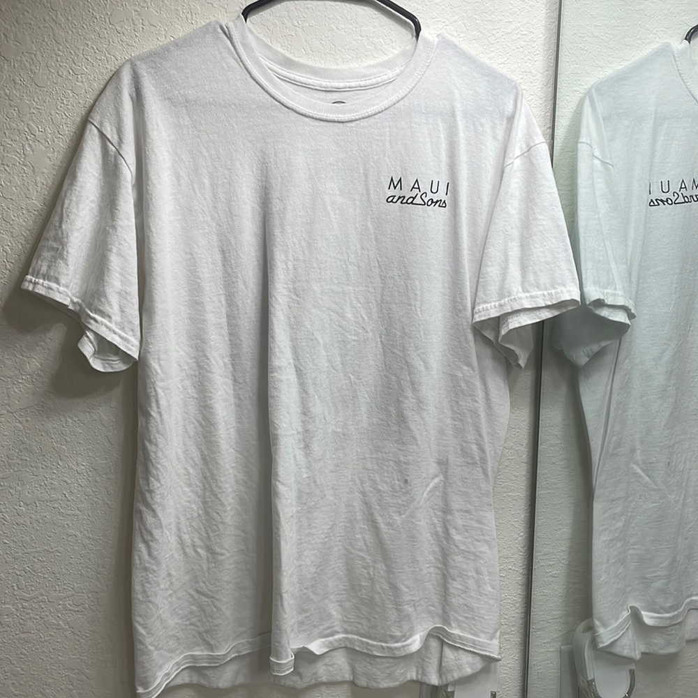 Maui & Sons Tee